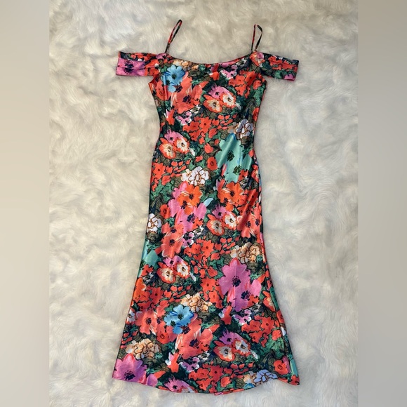 Hope & Ivy Cold Shoulder Satin Slip Floral Dress - Picture 2 of 4